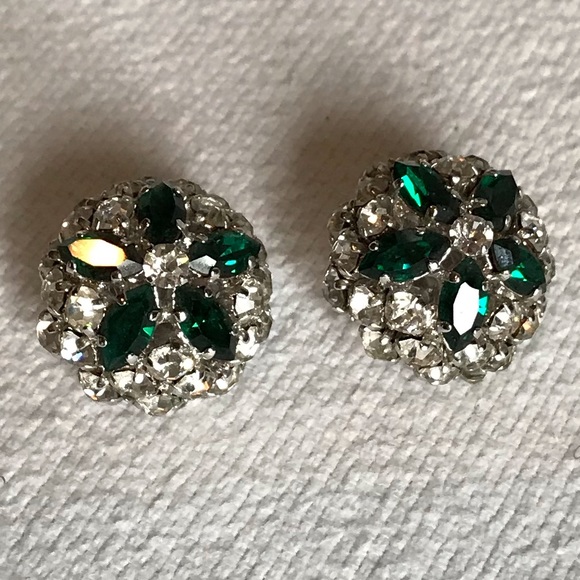 Vintage Rhinestone Emerald and Diamond Earrings - Picture 5 of 8